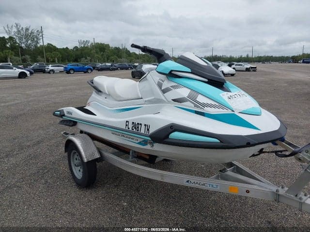 2025 YAMAHA VX 6