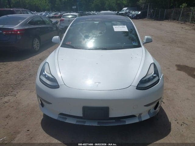 2018 TESLA MODEL 3 LONG RANGE/PERFORMANCE 12