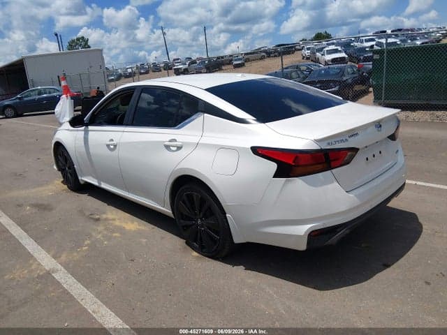 2020 NISSAN ALTIMA SR INTELLIGENT AWD 3