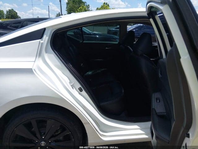 2020 NISSAN ALTIMA SR INTELLIGENT AWD 8