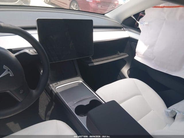 2023 TESLA MODEL Y RWD 5