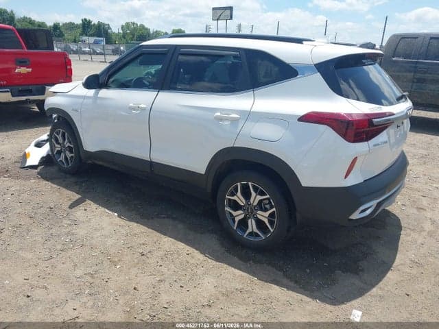 2023 KIA SELTOS EX 3