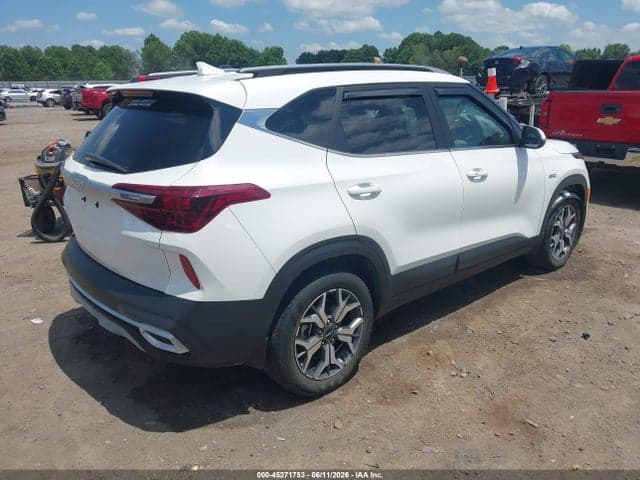 2023 KIA SELTOS EX 4