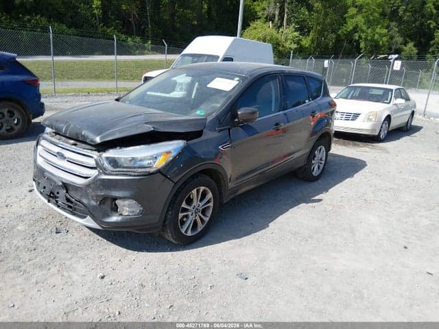 2019 FORD ESCAPE SE 2