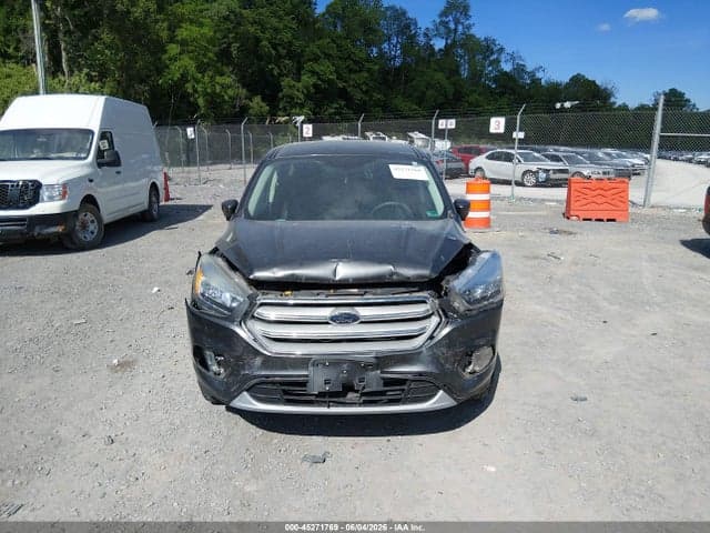2019 FORD ESCAPE SE 12