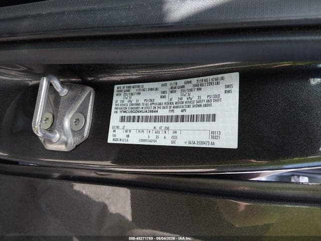2019 FORD ESCAPE SE 9