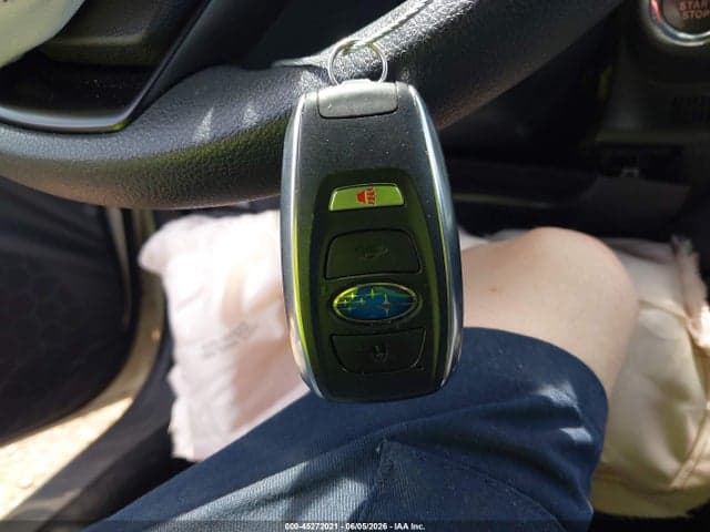 2025 SUBARU CROSSTREK PREMIUM 11