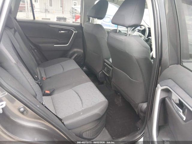 2025 TOYOTA RAV4 HYBRID XLE 8