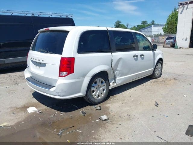 2019 DODGE GRAND CARAVAN SE 4