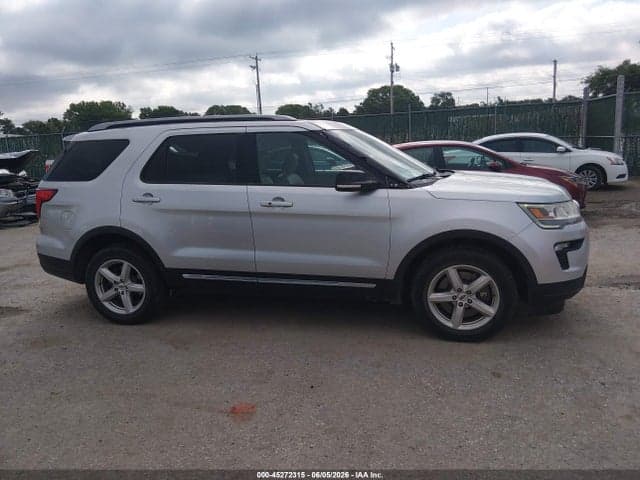 2018 FORD EXPLORER XLT 13