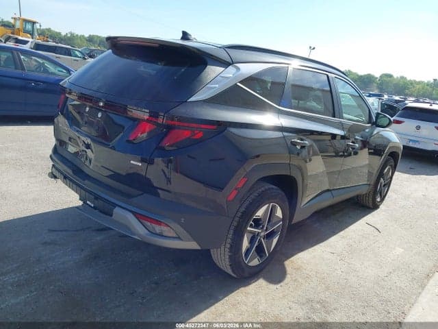 2026 HYUNDAI TUCSON SEL 4