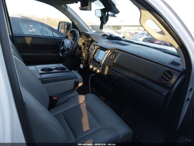 2021 TOYOTA TUNDRA SR 5