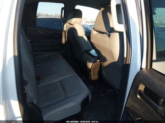 2021 TOYOTA TUNDRA SR 8