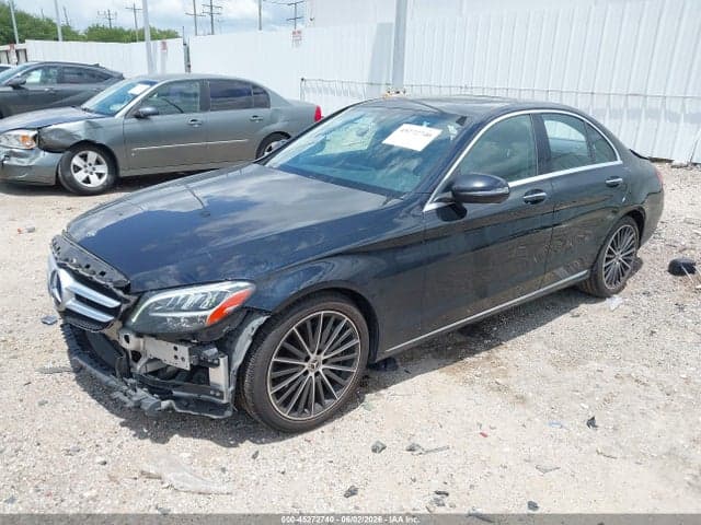 2019 MERCEDES-BENZ C 300 2