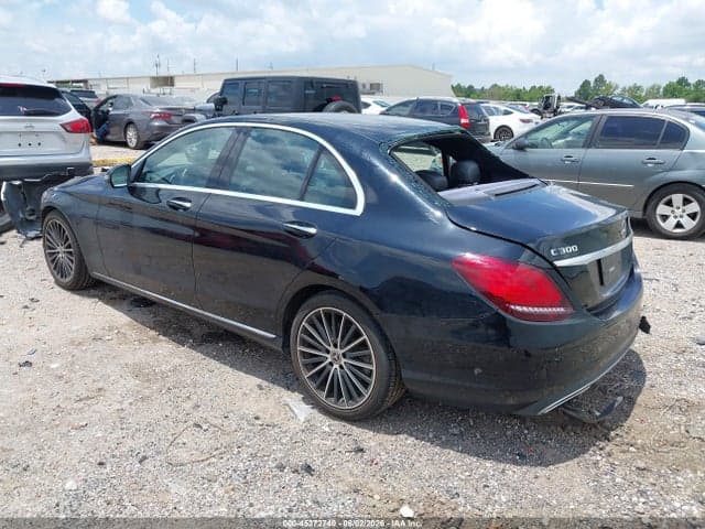 2019 MERCEDES-BENZ C 300 3