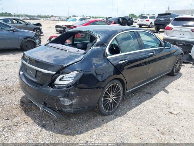 2019 MERCEDES-BENZ C 300 4