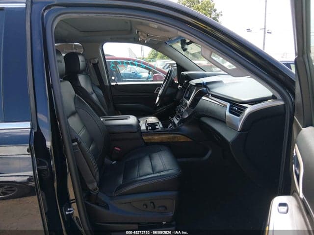 2017 GMC YUKON DENALI 5