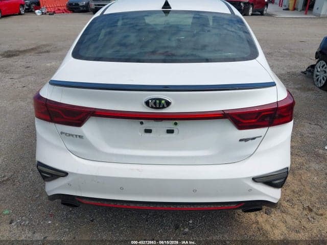 2021 KIA FORTE GT 16