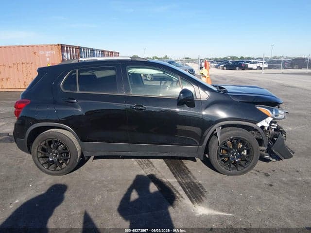 2020 CHEVROLET TRAX FWD LT 13