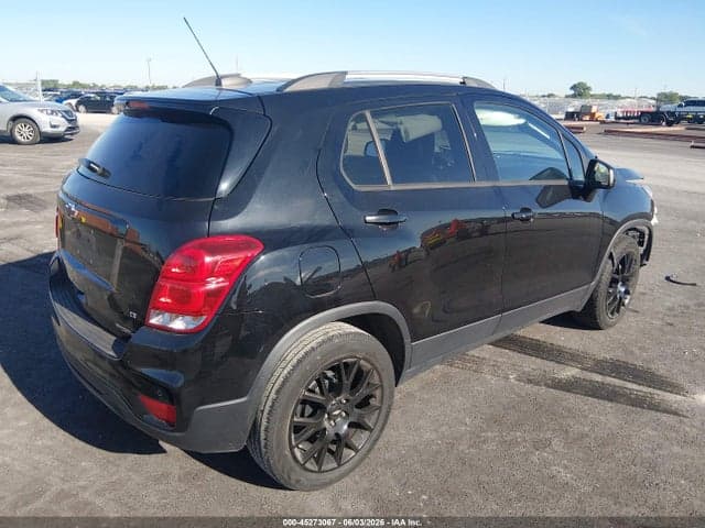 2020 CHEVROLET TRAX FWD LT 4