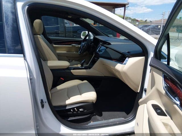 2017 CADILLAC XT5 LUXURY 5