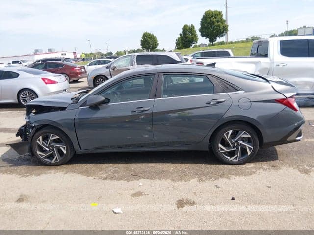 2024 HYUNDAI ELANTRA SEL 14
