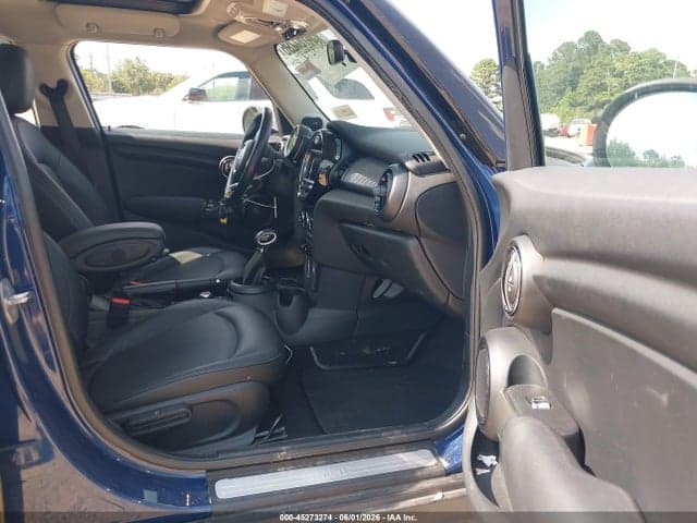 2018 MINI HARDTOP COOPER 5