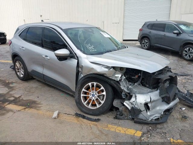 2020 FORD ESCAPE SE 1