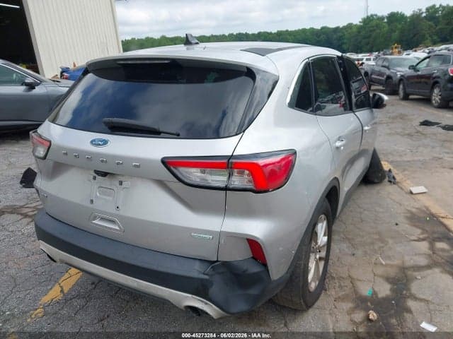2020 FORD ESCAPE SE 4