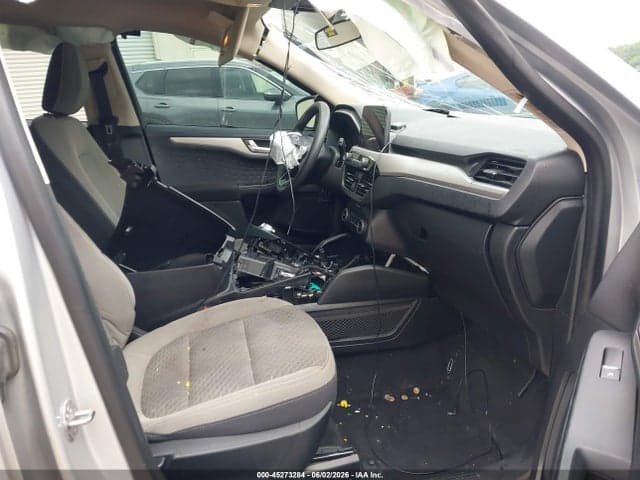 2020 FORD ESCAPE SE 5