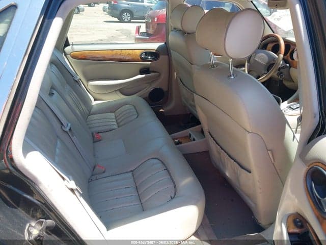 2001 JAGUAR XJ8 8