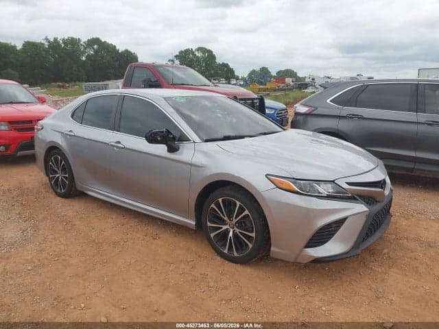 2020 TOYOTA CAMRY SE - 1