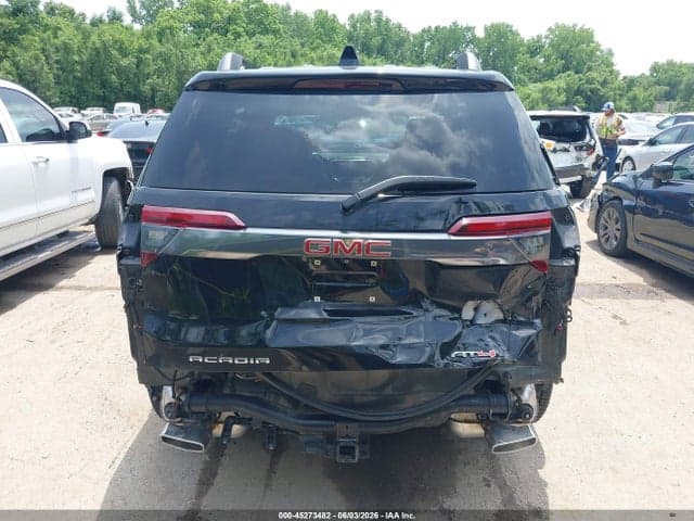 2021 GMC ACADIA AWD AT4 17