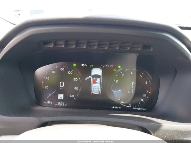 2022 VOLVO XC90 T5 7