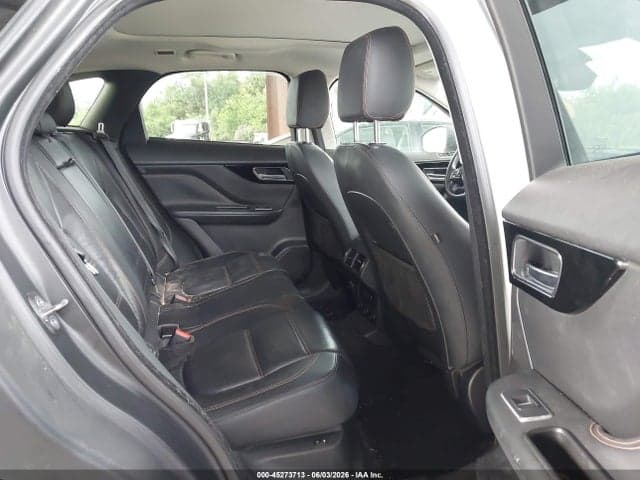 2017 JAGUAR F-PACE 20D 8