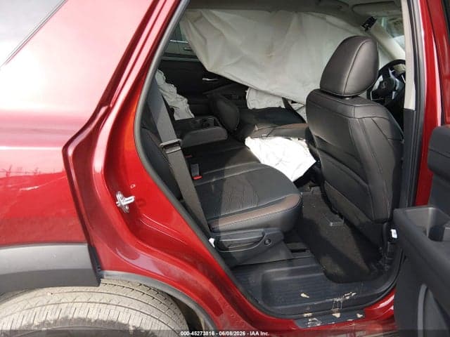 2025 NISSAN PATHFINDER PLATINUM 4WD 8