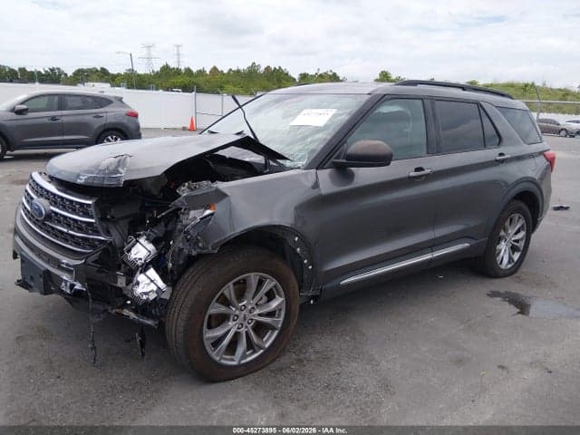 2020 FORD EXPLORER XLT 2