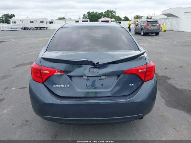 2019 TOYOTA COROLLA SE 17
