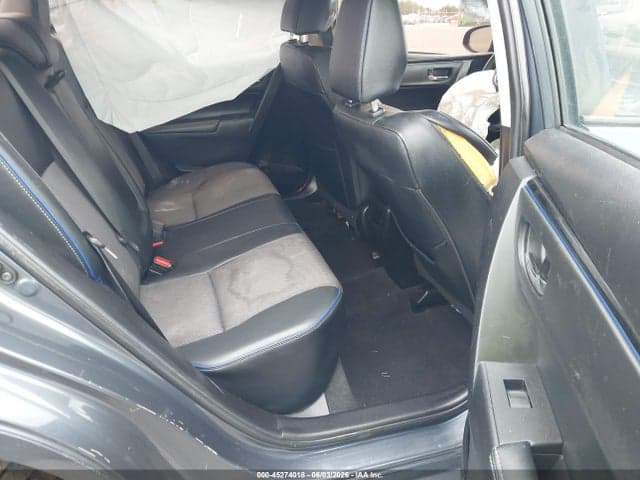 2019 TOYOTA COROLLA SE 8