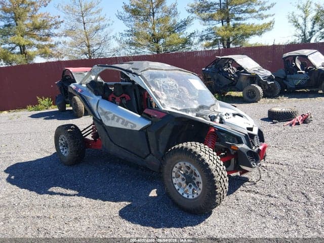 2025 CAN-AM MAVERICK X3 X MR 72 TURBO RR - 1