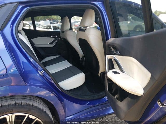 2025 BMW X2 XDRIVE28I 8