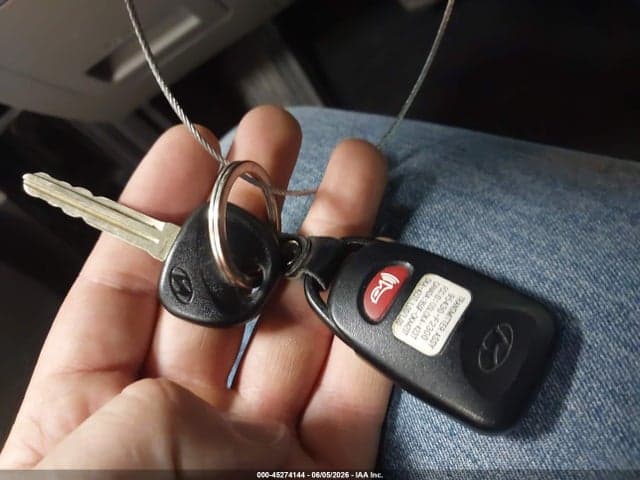 2020 HYUNDAI ELANTRA SE 11