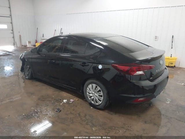 2020 HYUNDAI ELANTRA SE 3