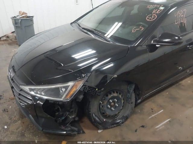 2020 HYUNDAI ELANTRA SE 6