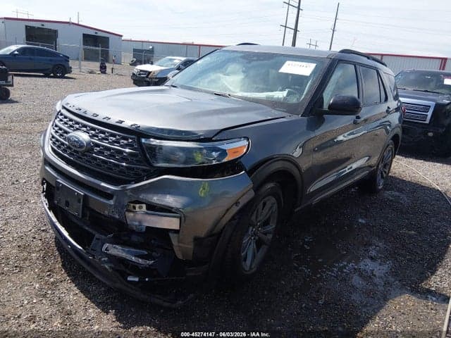 2023 FORD EXPLORER XLT 2