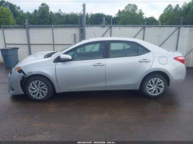 2017 TOYOTA COROLLA LE 14