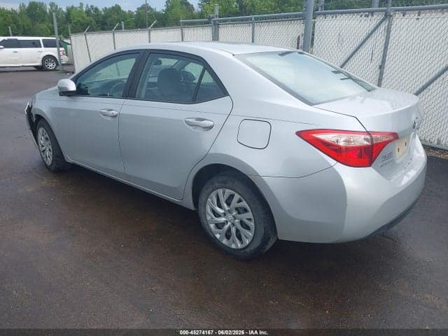 2017 TOYOTA COROLLA LE 3