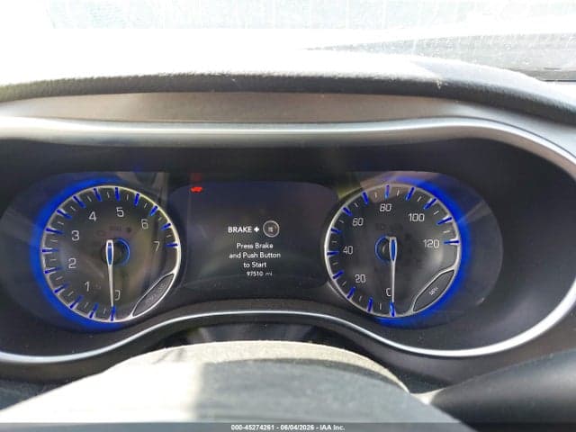 2017 CHRYSLER PACIFICA LIMITED 7