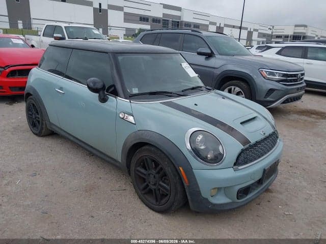 2013 MINI HARDTOP COOPER