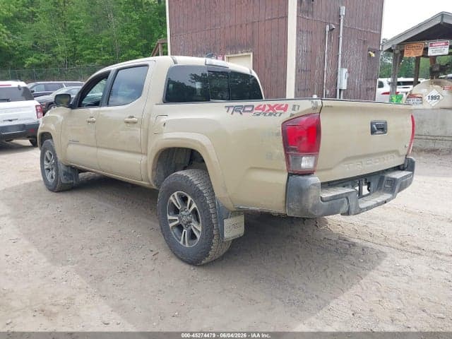 2017 TOYOTA TACOMA TRD SPORT 3